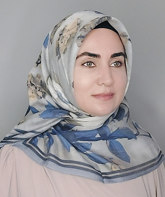 Gülce Lacivert Eşarp