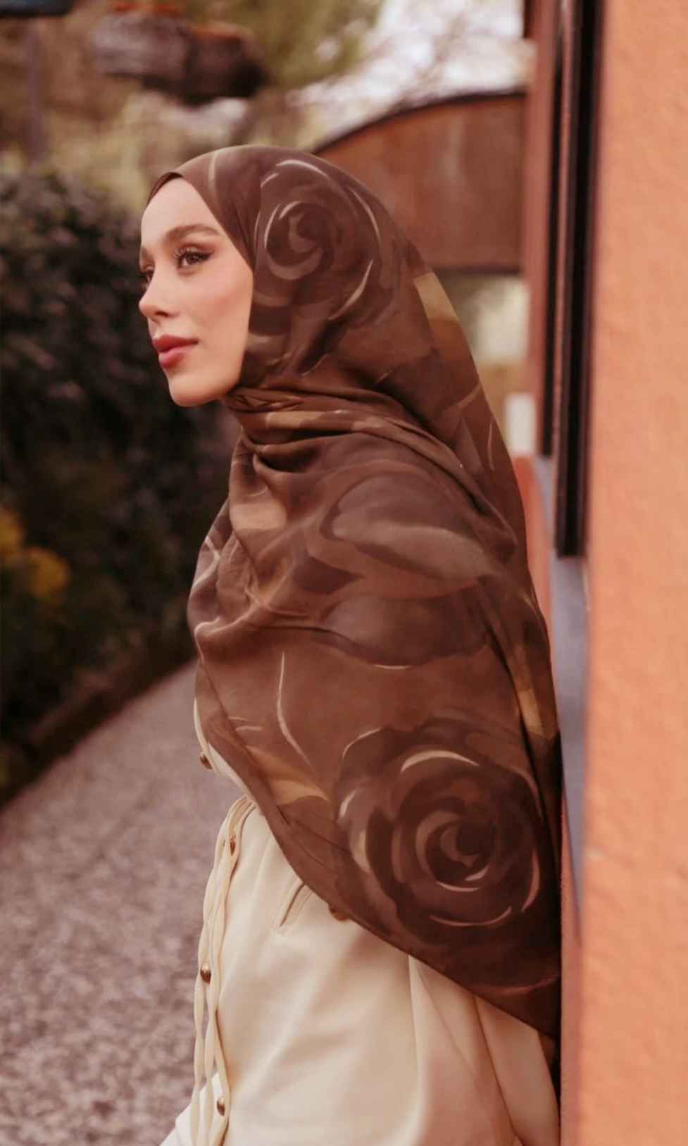 Valeria Kahve Şal
